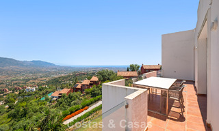 Amplio ático moderno con vistas panorámicas en venta al este de Marbella 801528 