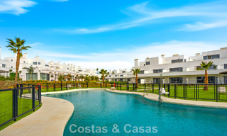 Apartamento de lujo, listo para entrar a vivir en venta en la Nueva Milla de Oro entre Marbella y Estepona 801539 