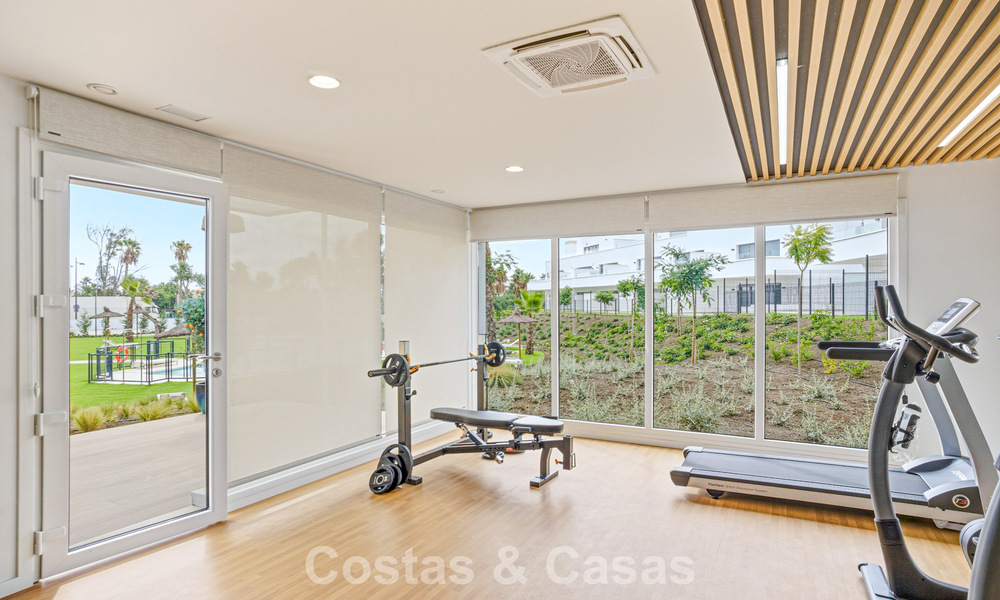 Apartamento de lujo, listo para entrar a vivir en venta en la Nueva Milla de Oro entre Marbella y Estepona 801543