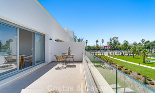 Apartamento de lujo, listo para entrar a vivir en venta en la Nueva Milla de Oro entre Marbella y Estepona 801547 