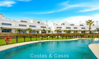 Apartamento de lujo, listo para entrar a vivir en venta en la Nueva Milla de Oro entre Marbella y Estepona 801571 
