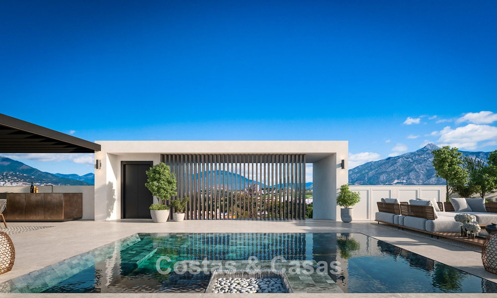 3 villas de lujo nuevas en venta a poca distancia de la playa y de todos los servicios en San Pedro, Marbella 801625