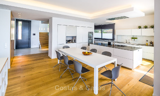 Villas en venta en Costabella, una urbanización junto a la playa situada en una de las playas más bonitas de Marbella 801587 