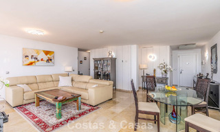 Amplio apartamento con vistas panorámicas en venta en las colinas de Marbella - Benahavís 801722 