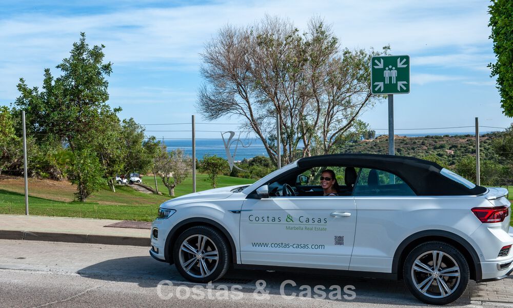 Villa de obra nueva en venta a pocos minutos de la playa y de todos los servicios del centro de Estepona 801888