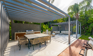 Villa moderna de lujo con piscina climatizada en venta en el Valle del Golf de Nueva Andalucía, Marbella 801953 