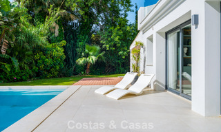 Villa moderna de lujo con piscina climatizada en venta en el Valle del Golf de Nueva Andalucía, Marbella 801956 