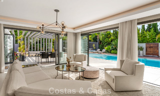 Villa moderna de lujo con piscina climatizada en venta en el Valle del Golf de Nueva Andalucía, Marbella 801965 