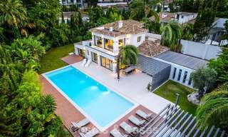Villa moderna de lujo con piscina climatizada en venta en el Valle del Golf de Nueva Andalucía, Marbella 802007 