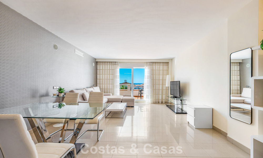 Ático en venta en la New Golden Mile entre Marbella y el centro de Estepona 802076