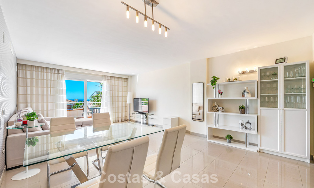 Ático en venta en la New Golden Mile entre Marbella y el centro de Estepona 802077