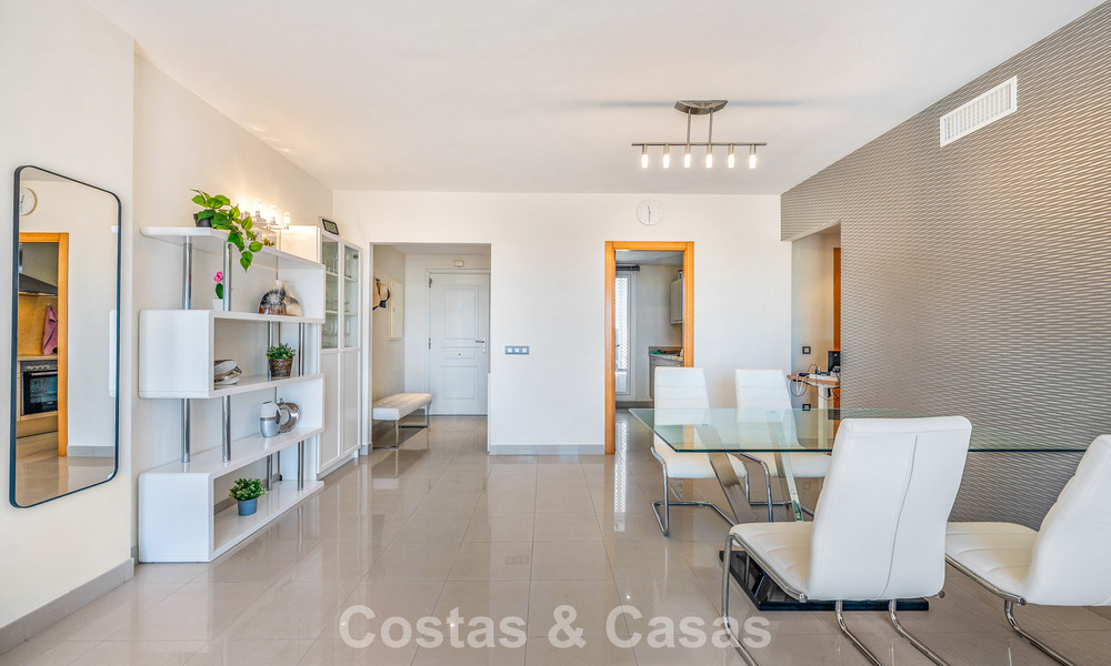Ático en venta en la New Golden Mile entre Marbella y el centro de Estepona 802082