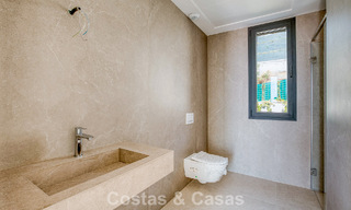 Villa nueva de lujo moderna con vistas panorámicas al mar en venta en las colinas de Marbella - Benahavís 802106 