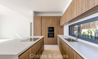 Villa nueva de lujo moderna con vistas panorámicas al mar en venta en las colinas de Marbella - Benahavís 802119 