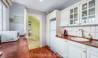Encantadora adosada en venta en un complejo de estilo andaluz cerca de los servicios en Nueva Andalucía, Marbella 802351 