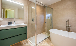 Encantadora adosada en venta en un complejo de estilo andaluz cerca de los servicios en Nueva Andalucía, Marbella 802366 