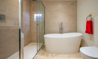Encantadora adosada en venta en un complejo de estilo andaluz cerca de los servicios en Nueva Andalucía, Marbella 802367 