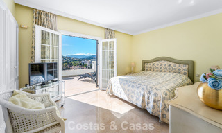 Encantadora adosada en venta en un complejo de estilo andaluz cerca de los servicios en Nueva Andalucía, Marbella 802370 