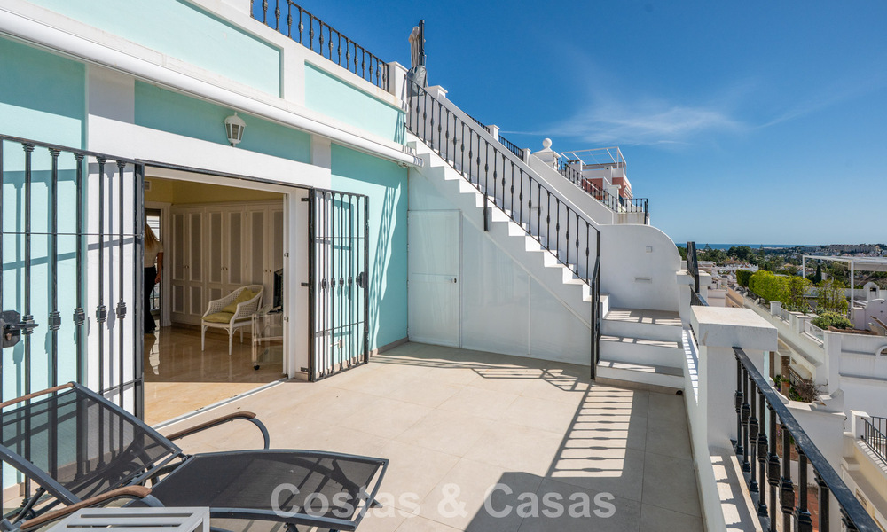 Encantadora adosada en venta en un complejo de estilo andaluz cerca de los servicios en Nueva Andalucía, Marbella 802380