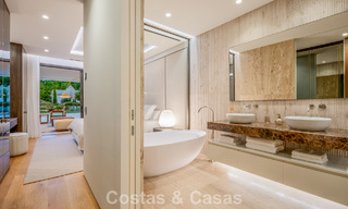 Exclusivo apartamento dúplex con interior Fendi en venta en la Milla de Oro de Marbella 802294 