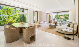 Exclusivo apartamento dúplex con interior Fendi en venta en la Milla de Oro de Marbella 802297 