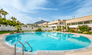 Exclusivo apartamento dúplex con interior Fendi en venta en la Milla de Oro de Marbella 802322 