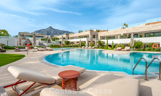 Exclusivo apartamento dúplex con interior Fendi en venta en la Milla de Oro de Marbella 802323 