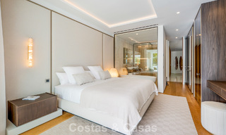 Exclusivo apartamento dúplex con interior Fendi en venta en la Milla de Oro de Marbella 802329 