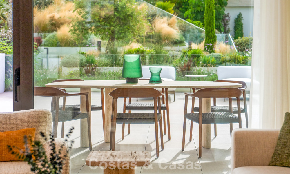 Exclusivo apartamento dúplex con interior Fendi en venta en la Milla de Oro de Marbella 802337