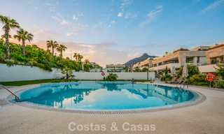 Exclusivo apartamento dúplex con interior Fendi en venta en la Milla de Oro de Marbella 802341 