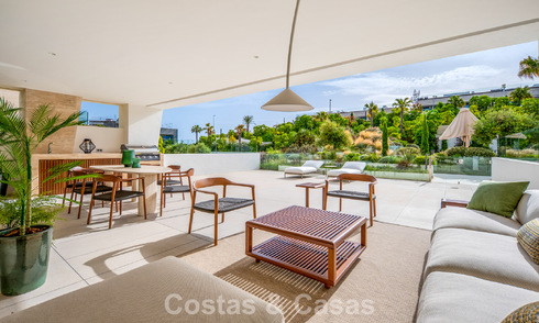 Exclusivo apartamento dúplex con interior Fendi en venta en la Milla de Oro de Marbella 802381