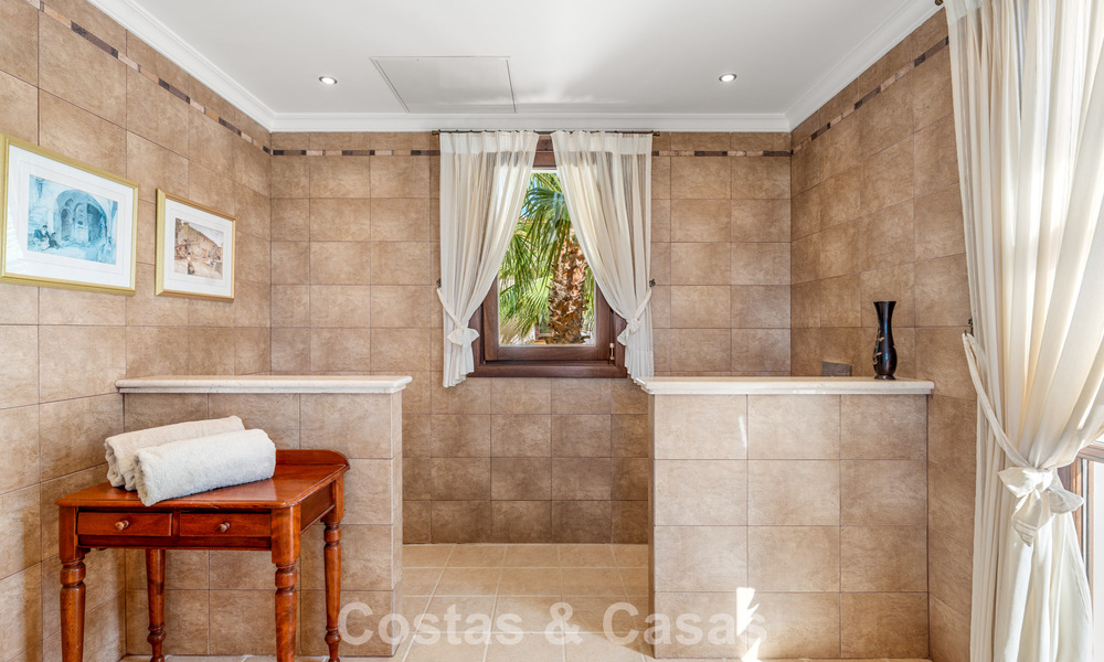 Majestuosa finca en venta en un entorno verde en la New Golden Mile entre Marbella y Estepona 802223
