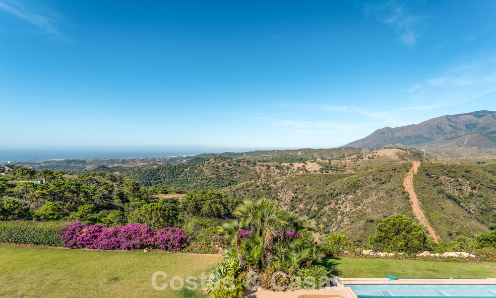 Majestuosa finca en venta en un entorno verde en la New Golden Mile entre Marbella y Estepona 802228