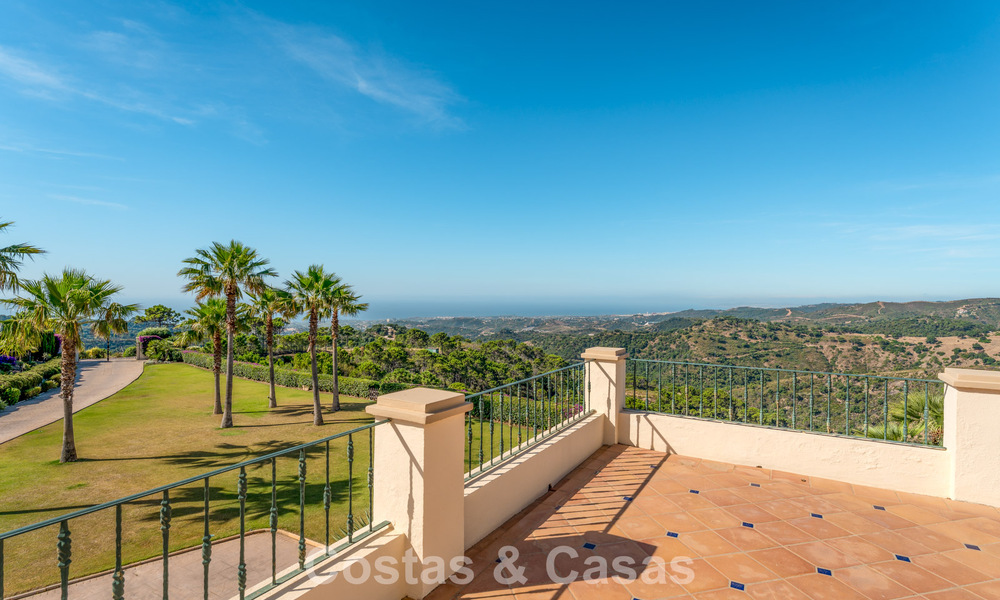 Majestuosa finca en venta en un entorno verde en la New Golden Mile entre Marbella y Estepona 802229