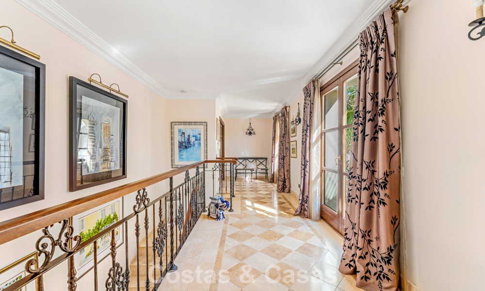 Majestuosa finca en venta en un entorno verde en la New Golden Mile entre Marbella y Estepona 802235