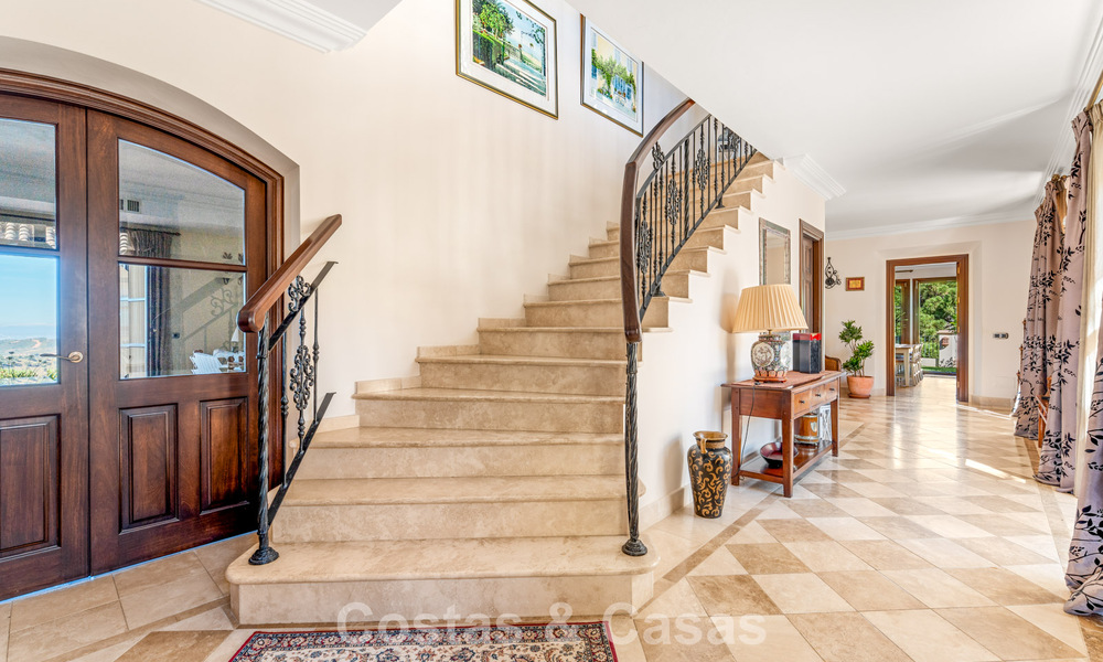 Majestuosa finca en venta en un entorno verde en la New Golden Mile entre Marbella y Estepona 802245