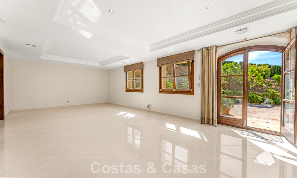 Majestuosa finca en venta en un entorno verde en la New Golden Mile entre Marbella y Estepona 802246