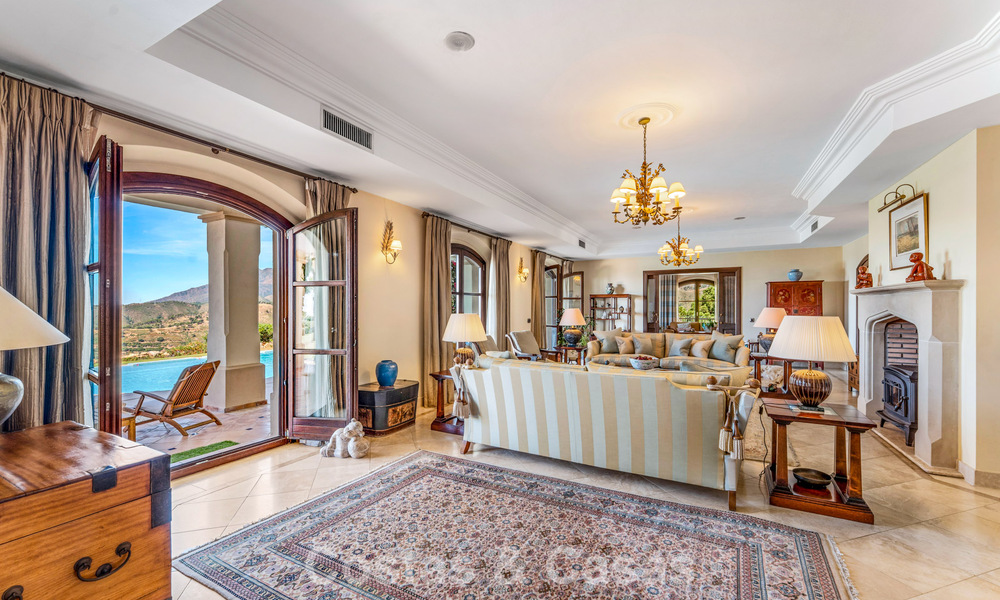 Majestuosa finca en venta en un entorno verde en la New Golden Mile entre Marbella y Estepona 802266