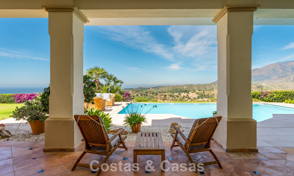 Majestuosa finca en venta en un entorno verde en la New Golden Mile entre Marbella y Estepona 802273