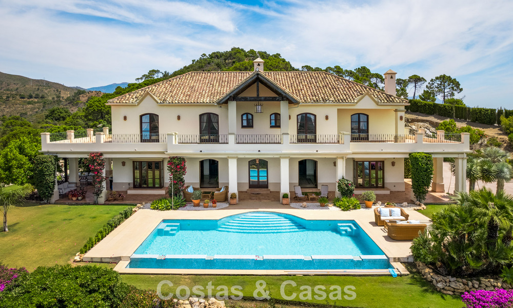 Majestuosa finca en venta en un entorno verde en la New Golden Mile entre Marbella y Estepona 802281