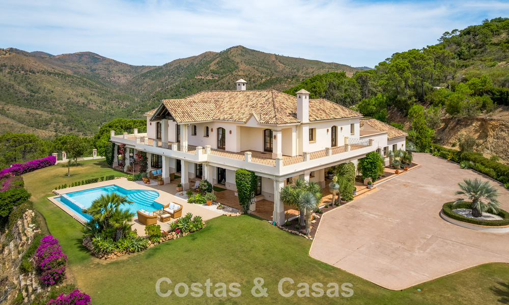 Majestuosa finca en venta en un entorno verde en la New Golden Mile entre Marbella y Estepona 802282