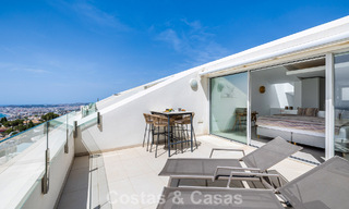 Ático dúplex moderno y luminoso con vistas frontales al mar en venta en Benalmádena, Costa del Sol 802188 