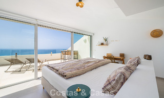 Ático dúplex moderno y luminoso con vistas frontales al mar en venta en Benalmádena, Costa del Sol 802191 