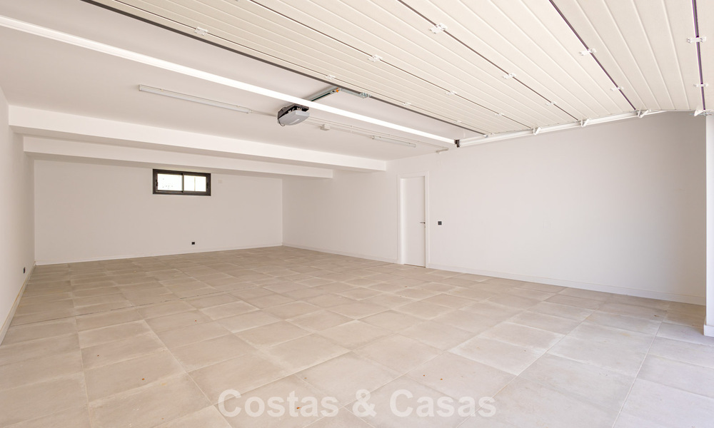 Villa de lujo contemporánea de nueva construcción con vistas al mar en venta en Mijas, Costa del Sol 802148