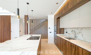Villa de lujo contemporánea de nueva construcción con vistas al mar en venta en Mijas, Costa del Sol 802152 