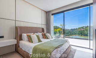 Villa de lujo contemporánea lista para entrar a vivir en una comunidad cerrada en Marbella - Benahavís 802414 