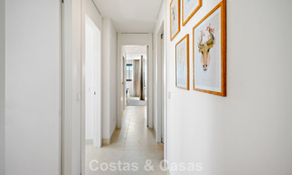 Apartamento contemporáneo en venta en un innovador complejo lifestyle en Fuengirola, Costa del Sol 802533 