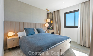 Apartamento contemporáneo en venta en un innovador complejo lifestyle en Fuengirola, Costa del Sol 802559 