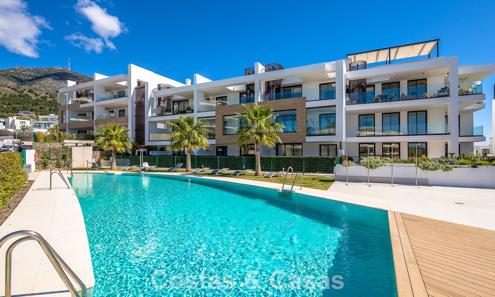 Exclusivos apartamentos de diseño contemporáneo en venta en El Higuerón, Fuengirola, Costa del Sol 802452