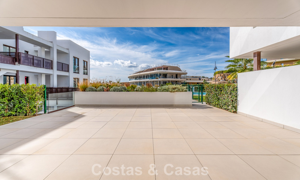 Exclusivos apartamentos de diseño contemporáneo en venta en El Higuerón, Fuengirola, Costa del Sol 802454